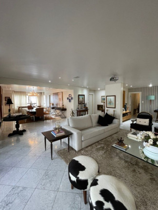 Imagem Imóvel com 4 Quartos à Venda, 321 m² em Horto Florestal - Salvador Imagem Imóvel com 4 Quartos à Venda, 321 m² em Horto Florestal - Salvador