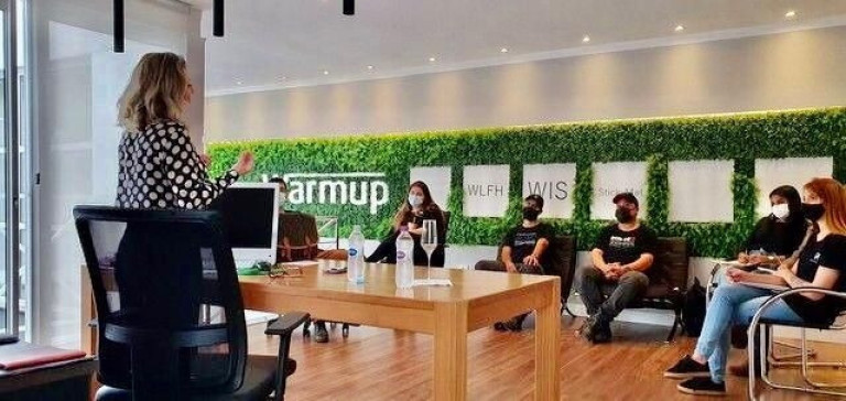 Imagem Imóvel Comercial à Venda, 165 m² em Bacacheri - Curitiba Imagem Imóvel Comercial à Venda, 165 m² em Bacacheri - Curitiba