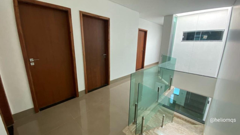 Imagem Sobrado com 4 Quartos à Venda, 195 m² em Parque Residencial Rita Vieira - Campo Grande Imagem Sobrado com 4 Quartos à Venda, 195 m² em Parque Residencial Rita Vieira - Campo Grande