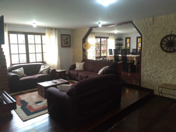Imagem Casa com 4 Quartos à Venda, 810 m² em Granja Guarani - Teresópolis Imagem Casa com 4 Quartos à Venda, 810 m² em Granja Guarani - Teresópolis