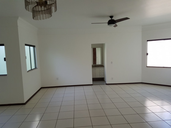 Imagem Casa com 3 Quartos à Venda, 420 m² em Jardim Estoril Ii - Bauru
