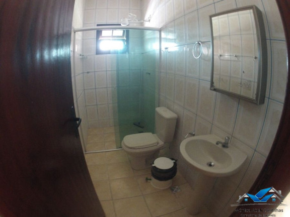 Imagem Casa com 11 Quartos para Temporada, 280 m² em Praia Grande - Ubatuba Imagem Casa com 11 Quartos para Temporada, 280 m² em Praia Grande - Ubatuba