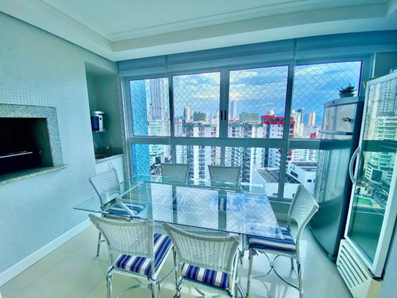 Imagem Apartamento com 3 Quartos à Venda, 252 m² em Centro - Balneário Camboriú Imagem Apartamento com 3 Quartos à Venda, 252 m² em Centro - Balneário Camboriú