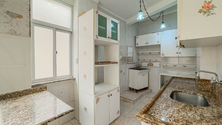 Imagem Apartamento com 3 Quartos à Venda, 101 m² em Cidade Baixa - Porto Alegre Imagem Apartamento com 3 Quartos à Venda, 101 m² em Cidade Baixa - Porto Alegre