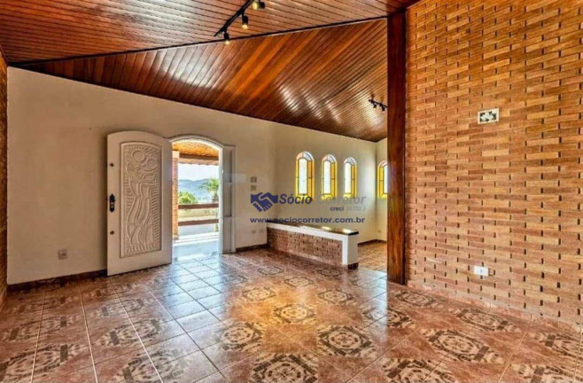 Imagem Casa com 3 Quartos à Venda, 273 m² em Canedos - Atibaia
