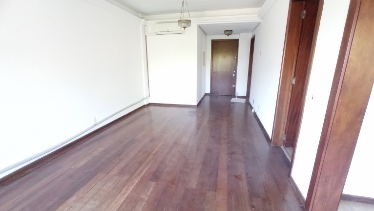 Imagem Apartamento com 3 Quartos à Venda, 99 m² em Menino Deus - Porto Alegre Imagem Apartamento com 3 Quartos à Venda, 99 m² em Menino Deus - Porto Alegre