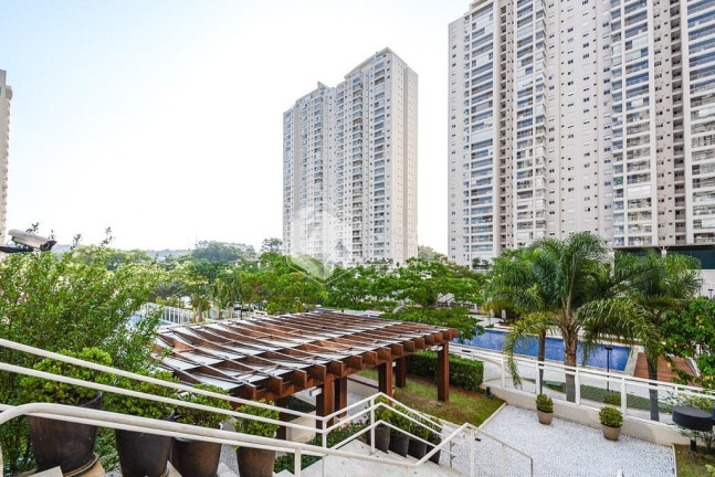 Imagem Apartamento com 3 Quartos à Venda, 160 m² em Santo Amaro - São Paulo Imagem Apartamento com 3 Quartos à Venda, 160 m² em Santo Amaro - São Paulo
