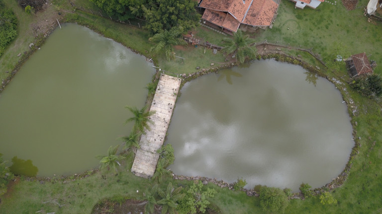 Imagem Imóvel com 2 Quartos à Venda, 20.000 m² em Souza Lima - Poços De Caldas Imagem Imóvel com 2 Quartos à Venda, 20.000 m² em Souza Lima - Poços De Caldas