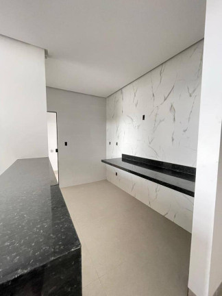 Imagem Casa com 3 Quartos à Venda, 180 m² em Parque Itatiaia - Aparecida De Goiânia
