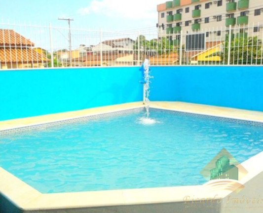 Casa com 5 Quartos à Venda, 300 m² em Praia Grande - Ubatuba