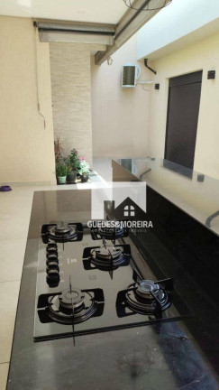 Imagem Casa com 3 Quartos à Venda, 250 m² em Jardim Aurélia - Campinas