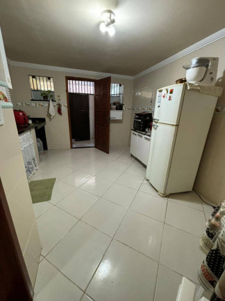 Imagem Casa com 2 Quartos para Alugar, 200 m² em Centro - Araruama Imagem Casa com 2 Quartos para Alugar, 200 m² em Centro - Araruama