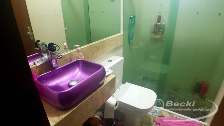 Imagem Sobrado com 3 Quartos à Venda, 200 m² em Santa Catarina - Joinville