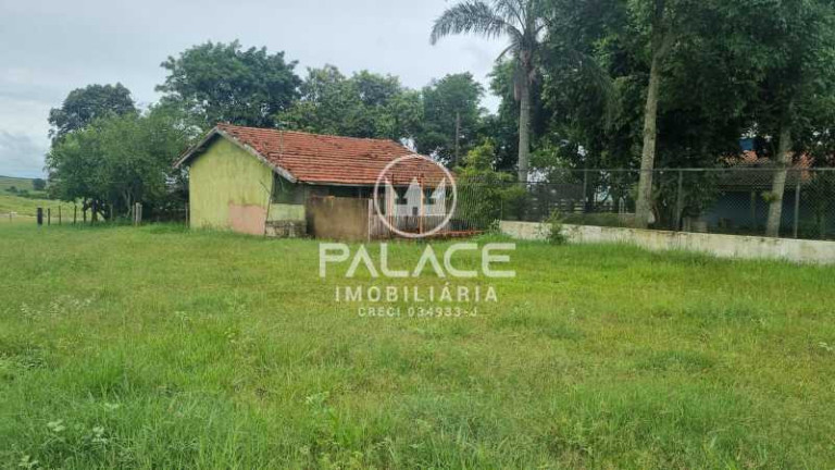 Imagem Fazenda à Venda, 400 m² em Centro - Anhembi Imagem Fazenda à Venda, 400 m² em Centro - Anhembi