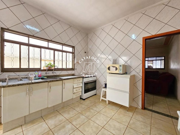Imagem Casa com 2 Quartos à Venda, 174 m² em Jardim Maria Goretti - Ribeirão Preto Imagem Casa com 2 Quartos à Venda, 174 m² em Jardim Maria Goretti - Ribeirão Preto