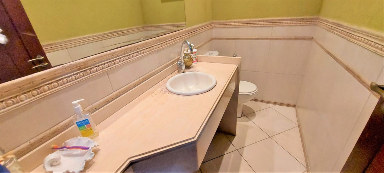 Imagem Casa com 5 Quartos à Venda ou Locação, 580 m² em Camboinhas - Niterói Imagem Casa com 5 Quartos à Venda ou Locação, 580 m² em Camboinhas - Niterói