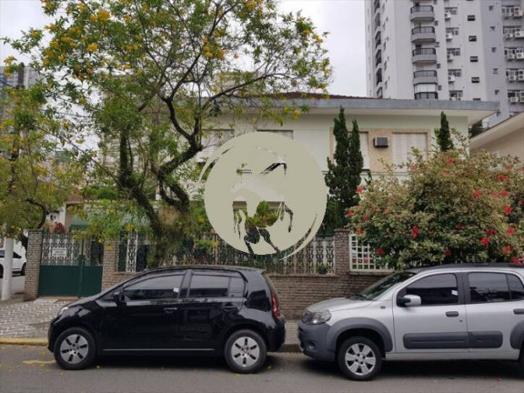Casa com 3 Quartos à Venda, 180 m² em Gonzaga - Santos