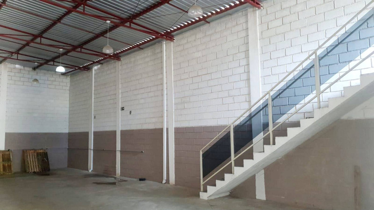 Imagem Galpão à Venda, 1.070 m² em São João Da Boa Vista Imagem Galpão à Venda, 1.070 m² em São João Da Boa Vista