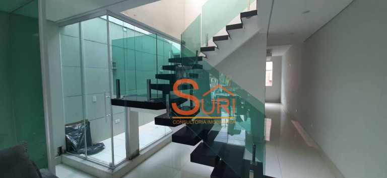 Imagem Casa com 3 Quartos à Venda, 320 m² em Jardim Guapituba - Mauá Imagem Casa com 3 Quartos à Venda, 320 m² em Jardim Guapituba - Mauá