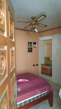 Imagem Casa com 6 Quartos à Venda, 210 m² em Vila Da Oportunidade - Carapicuíba Imagem Casa com 6 Quartos à Venda, 210 m² em Vila Da Oportunidade - Carapicuíba