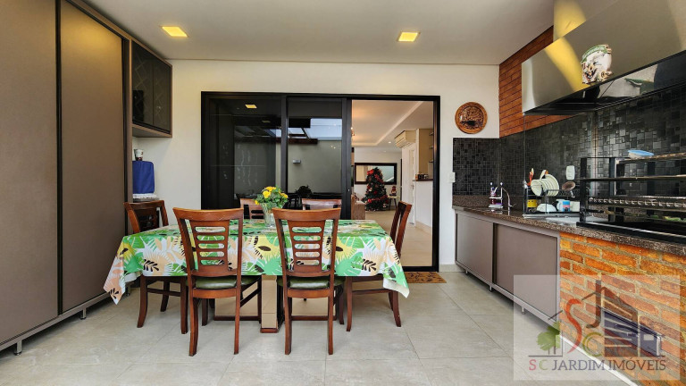 Imagem Casa com 5 Quartos à Venda, 234 m² em Flores - Manaus