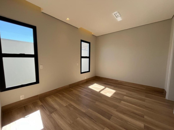 Imagem Casa com 3 Quartos à Venda, 306 m² em Condomínio Belvedere Ii - Cuiabá