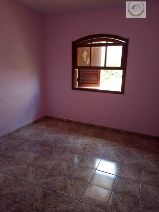 Imagem Casa à Venda, em São Roque Imagem Casa à Venda, em São Roque