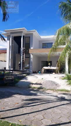 Imagem Casa com 3 Quartos à Venda, 360 m² em Flamengo - Maricá Imagem Casa com 3 Quartos à Venda, 360 m² em Flamengo - Maricá
