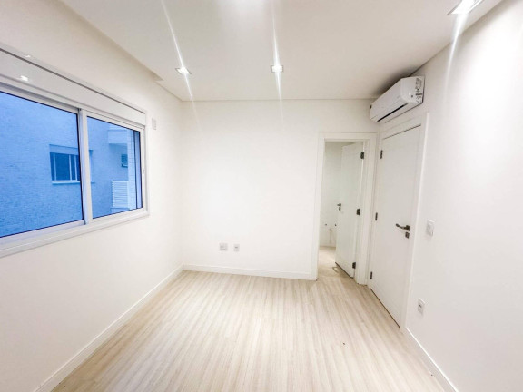 Imagem Apartamento com 3 Quartos à Venda, 130 m² em Centro - Itapema
