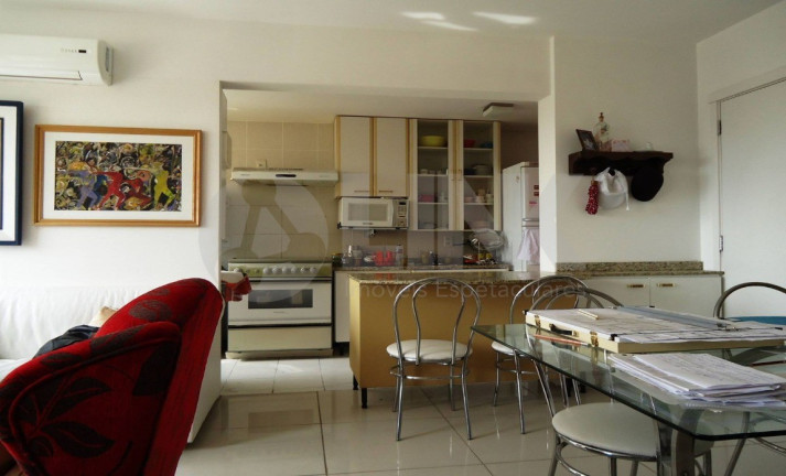 Imagem Apartamento com 2 Quartos à Venda, 65 m² em Santo Antônio - Porto Alegre Imagem Apartamento com 2 Quartos à Venda, 65 m² em Santo Antônio - Porto Alegre