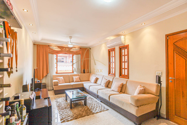 Imagem Casa com 3 Quartos à Venda, 243 m² em Umuarama - Osasco