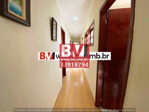 Imagem Casa com 3 Quartos à Venda, 192 m² em Vila Da Penha - Rio De Janeiro Imagem Casa com 3 Quartos à Venda, 192 m² em Vila Da Penha - Rio De Janeiro