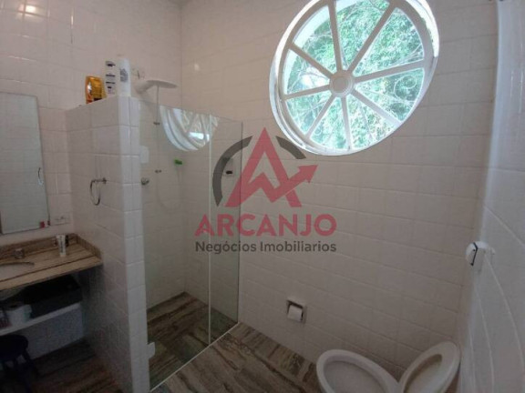 Imagem Casa com 5 Quartos à Venda, 305 m² em Ponta Grossa - Ubatuba