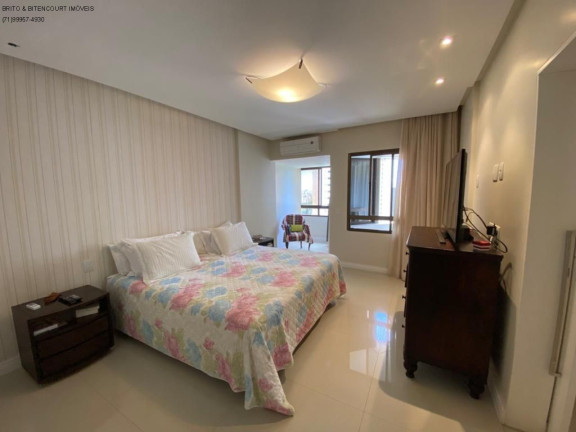 Imagem Imóvel com 4 Quartos à Venda, 260 m² em Horto Florestal - Salvador Imagem Imóvel com 4 Quartos à Venda, 260 m² em Horto Florestal - Salvador