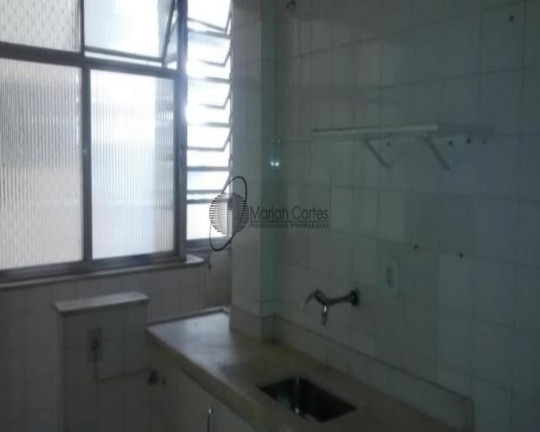 Imagem Imóvel com 2 Quartos à Venda, em Icaraí - Niterói Imagem Imóvel com 2 Quartos à Venda, em Icaraí - Niterói