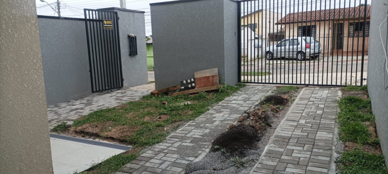 Imagem Casa com 3 Quartos à Venda, 107 m² em Xaxim - Curitiba Imagem Casa com 3 Quartos à Venda, 107 m² em Xaxim - Curitiba