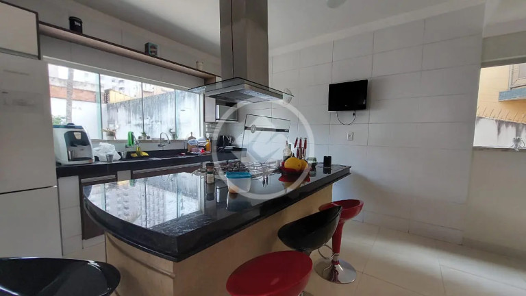 Imagem Casa com 4 Quartos à Venda, 211 m² em Jardim América - Goiânia Imagem Casa com 4 Quartos à Venda, 211 m² em Jardim América - Goiânia