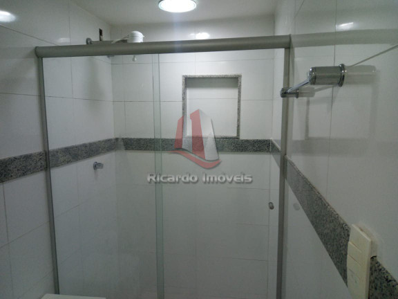 Imagem Imóvel com 2 Quartos à Venda, 50 m² em Praia Do Forte - Cabo Frio Imagem Imóvel com 2 Quartos à Venda, 50 m² em Praia Do Forte - Cabo Frio