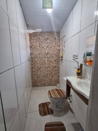 Imagem Casa com 3 Quartos à Venda, 200 m²