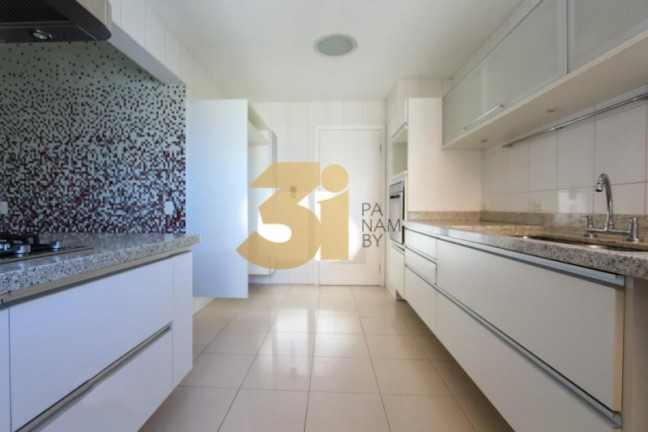 Imagem Apartamento com 4 Quartos à Venda, 261 m² em Panamby - São Paulo