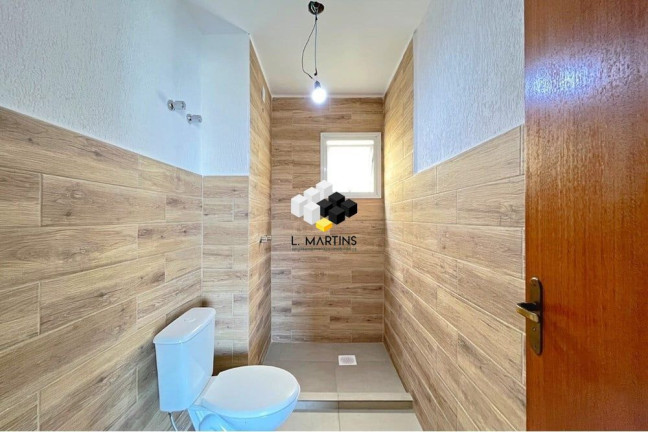 Imagem Casa com 3 Quartos à Venda, 230 m² em Hípica - Porto Alegre Imagem Casa com 3 Quartos à Venda, 230 m² em Hípica - Porto Alegre