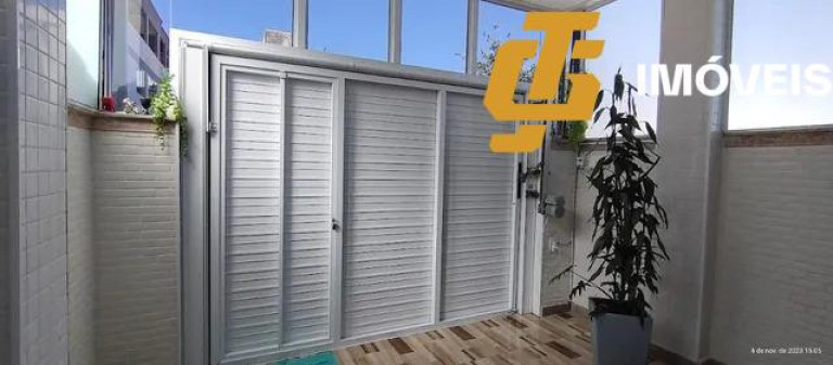Imagem Sobrado com 2 Quartos à Venda, 113 m² em Centro - Camboriú