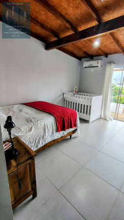 Imagem Casa com 3 Quartos à Venda, 112 m² em São João Do Rio Vermelho - Florianópolis Imagem Casa com 3 Quartos à Venda, 112 m² em São João Do Rio Vermelho - Florianópolis