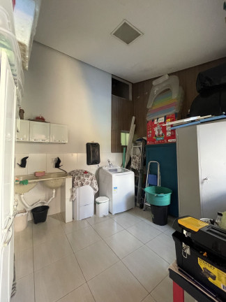Imagem Casa com 3 Quartos à Venda, 283 m² em Centro - Goianésia