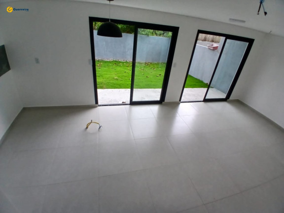 Imagem Casa com 2 Quartos à Venda, 180 m² em São João Do Rio Vermelho - Florianópolis Imagem Casa com 2 Quartos à Venda, 180 m² em São João Do Rio Vermelho - Florianópolis