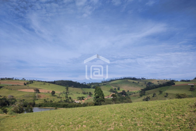 Imagem Imóvel com 3 Quartos à Venda, 23 m² em Zona Rural - Poços De Caldas