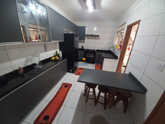 Apartamento com 3 Quartos à Venda,  em Vila Valença - São Vicente