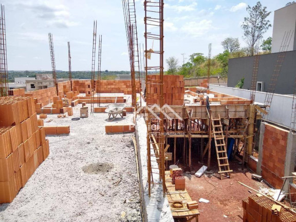 Imagem Sobrado com 3 Quartos à Venda, 317 m² em Colina Do Golfe - Ribeirão Preto Imagem Sobrado com 3 Quartos à Venda, 317 m² em Colina Do Golfe - Ribeirão Preto