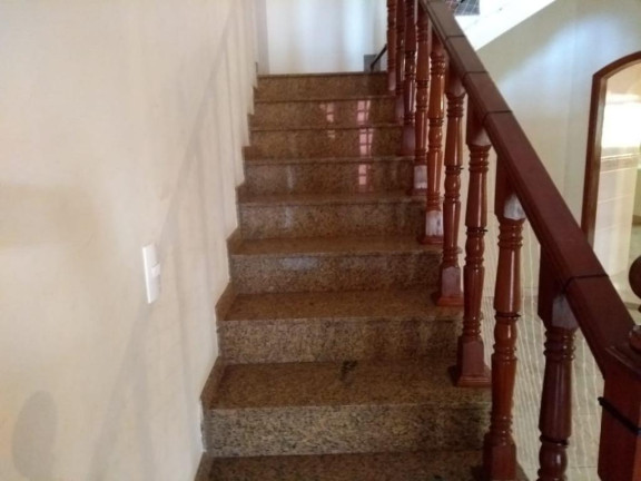 Imagem Sobrado com 3 Quartos à Venda, 250 m² em Jardim Realce - Suzano