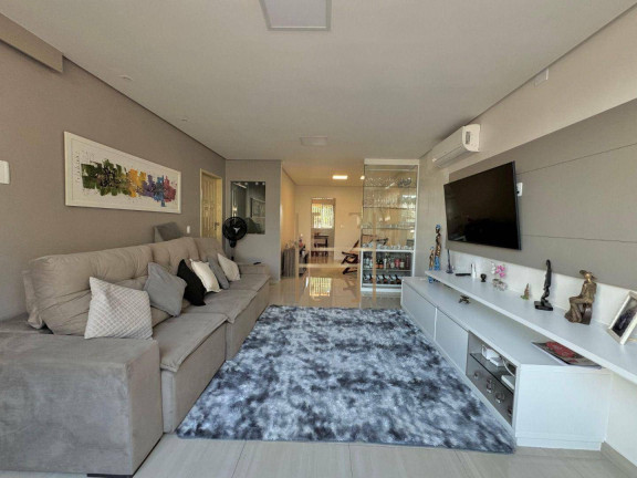Imagem Casa com 3 Quartos à Venda, 245 m² em Nova Carapina I - Serra Imagem Casa com 3 Quartos à Venda, 245 m² em Nova Carapina I - Serra